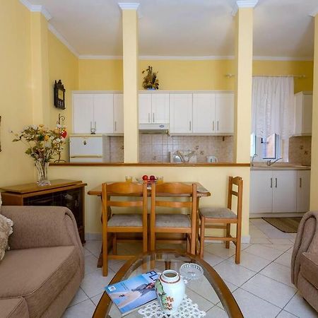 Ria'S Apartment In Corfu Town エクステリア 写真