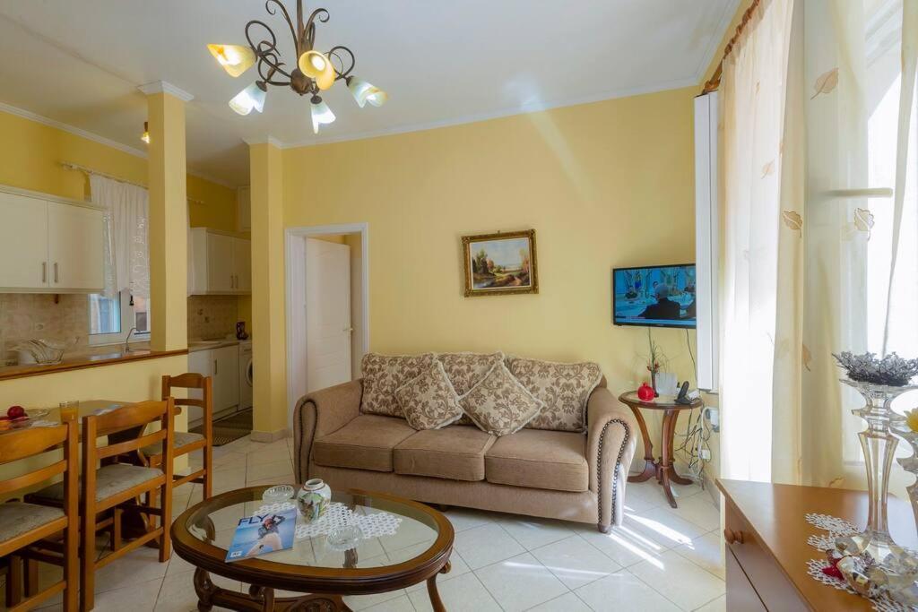 Ria'S Apartment In Corfu Town エクステリア 写真